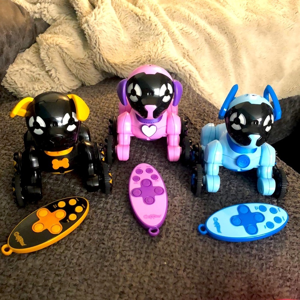 Three WowWee Chippies
